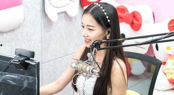 娱乐吃瓜主播真假对比视频,真假视频大对比，真相究竟如何？